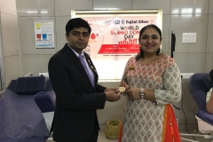 35369016_1893362067369715_6632551011179298816_n_1893362060703049