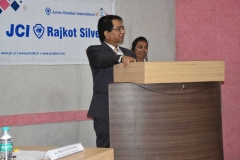 39940292_2014526798586574_2960871559608139776_o_2014526795253241