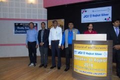 40063699_2014606345245286_997957748832337920_o_2014606318578622