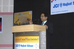 40079740_2014616501910937_206552368903356416_o_2014616498577604