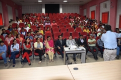 40100519_2014562241916363_6441458712065343488_o_2014562235249697