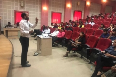 40106782_2014653515240569_4317796812409798656_o_2014653511907236