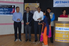 40222292_2014610781911509_6170767122629656576_o_2014610775244843